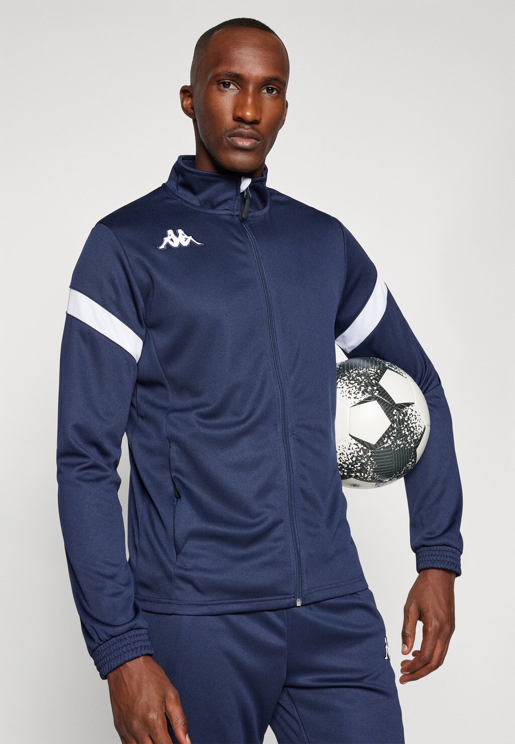 Спортивный костюм DALCITO SET Kappa, темно-синий
Спортивный костюм DALCITO SET Kappa, темно-синий