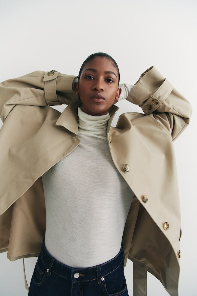 Твиловый пиджак с завязывающимся поясом H&M, бежевый
Твиловый пиджак с завязывающимся поясом H&M, бежевый