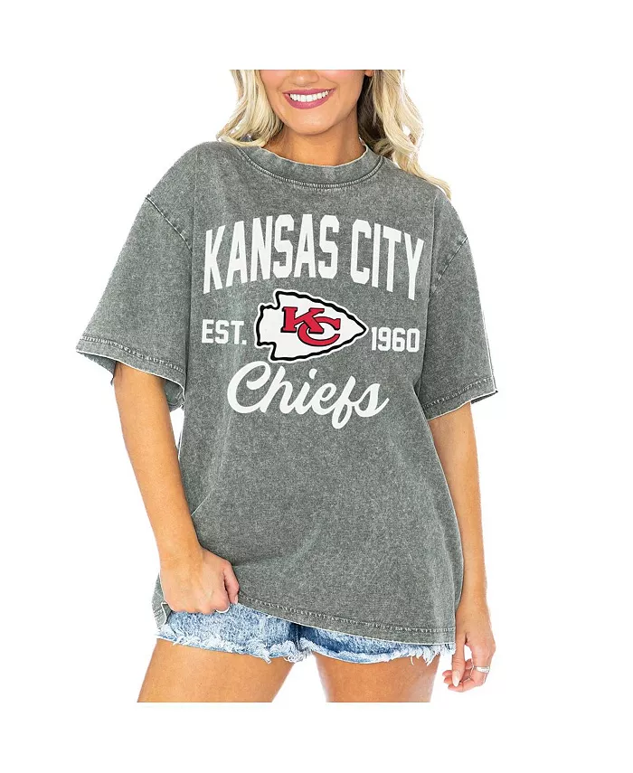 Женская серая футболка Kansas City Chiefs Tackle Titan Boyfriend Washed Gameday Couture
Женская серая футболка Kansas City Chiefs Tackle Titan Boyfriend Washed Gameday Couture