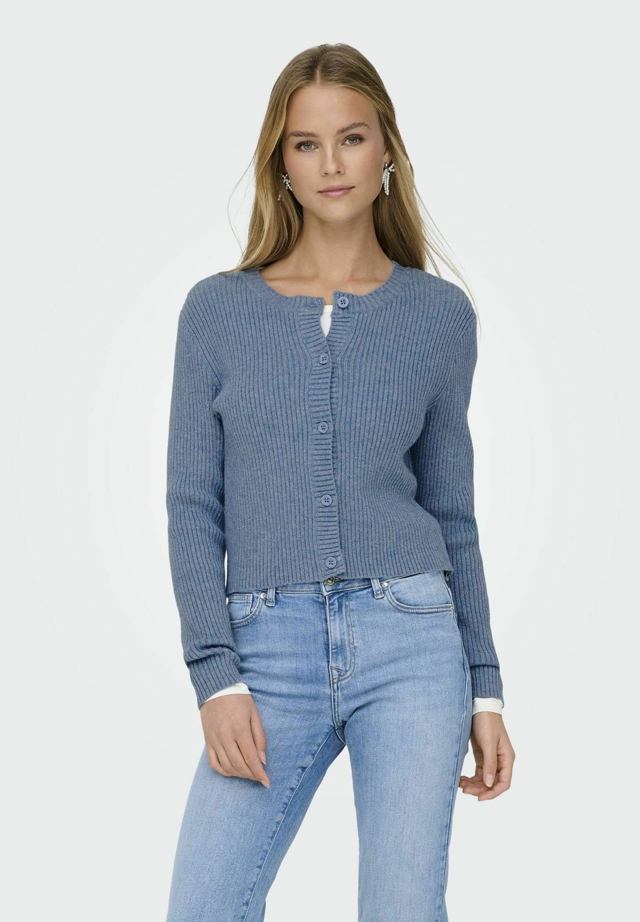 Кардиган ONLY ONLKATIA BUTTON CARDIGAN, Coronet Blue/Dark Blue
Кардиган ONLY ONLKATIA BUTTON CARDIGAN, Coronet Blue/Dark Blue