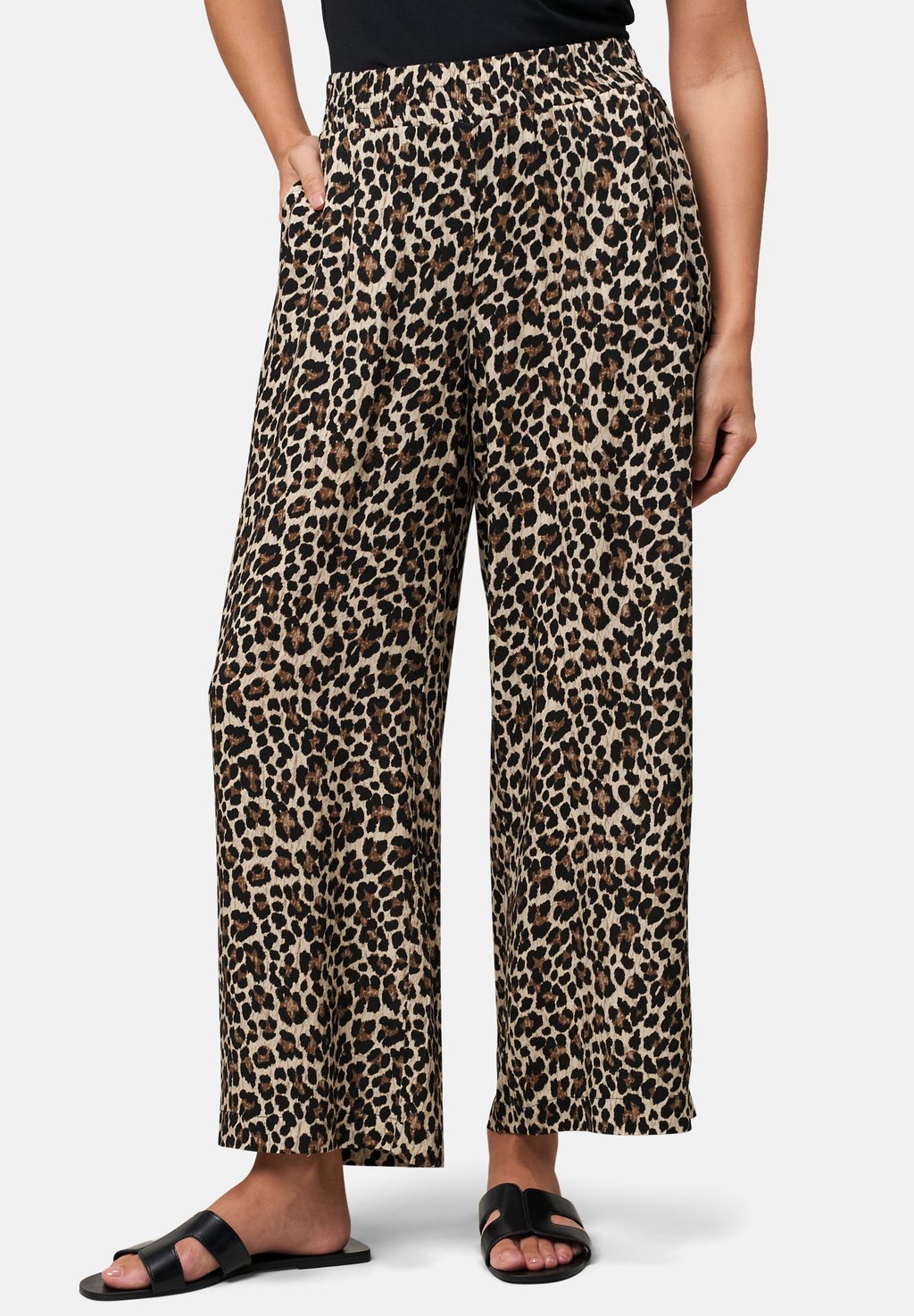 Брюки zero, коричневый
Брюки zero, коричневый