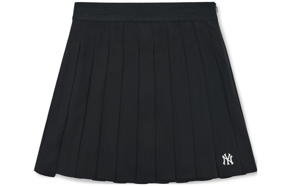 Повседневная короткая юбка женская черная MLB
Повседневная короткая юбка женская черная MLB