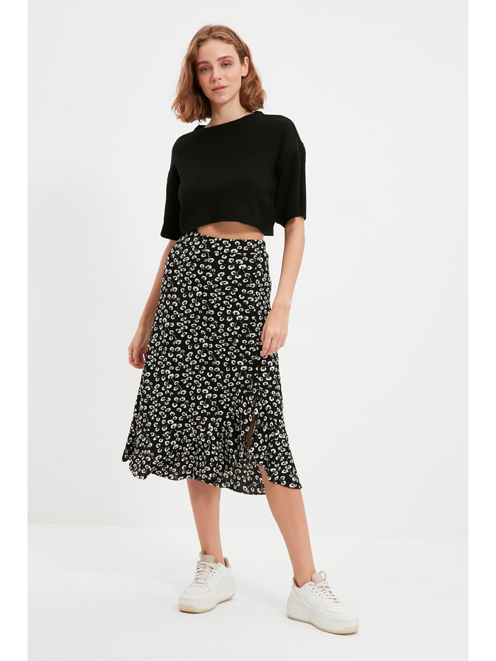 Юбка до колена trendyol, черный
Юбка до колена trendyol, черный