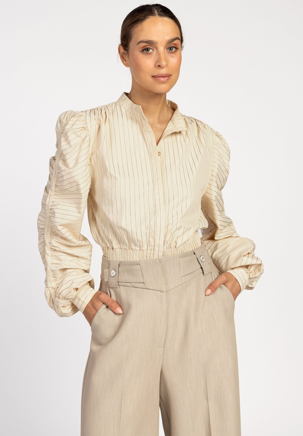 Блузка на пуговицах BEAUDINE Aaiko, желтый
Блузка на пуговицах BEAUDINE Aaiko, желтый