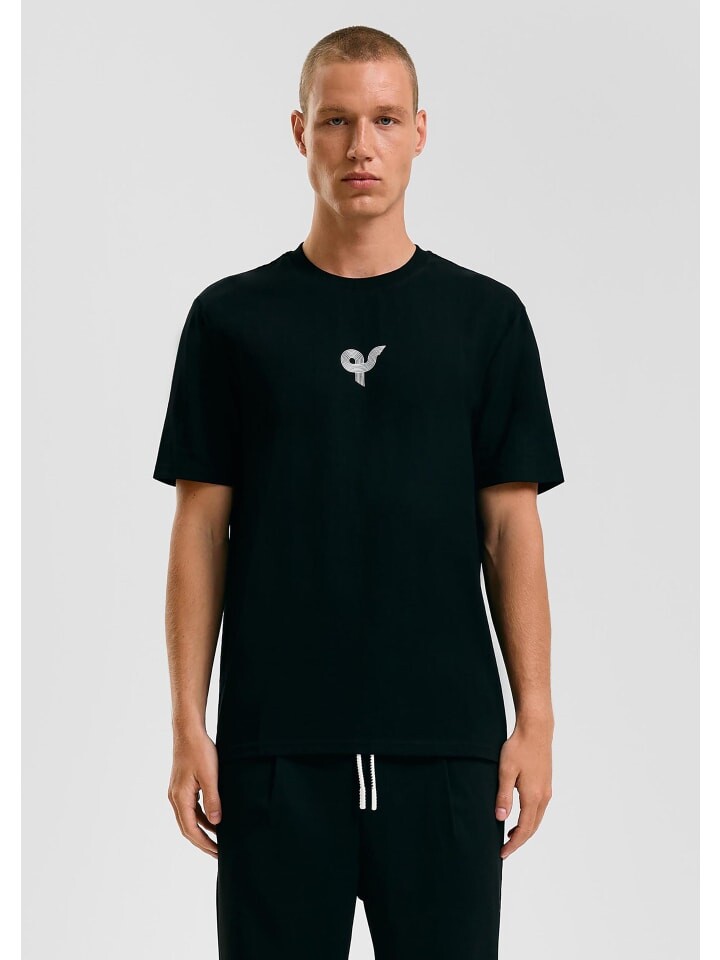 Футболка QS kurzarm, черный
Футболка QS kurzarm, черный