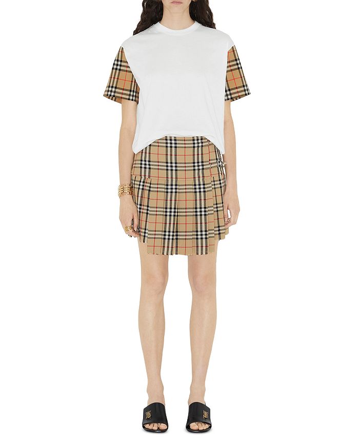 Футболка с рукавами Carrick Check Burberry, белый
Футболка с рукавами Carrick Check Burberry, белый