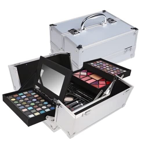 Zmile Cosmetics, Футляр My Treasure, веганская косметика, 113 шт
Zmile Cosmetics, Футляр My Treasure, веганская косметика, 113 шт