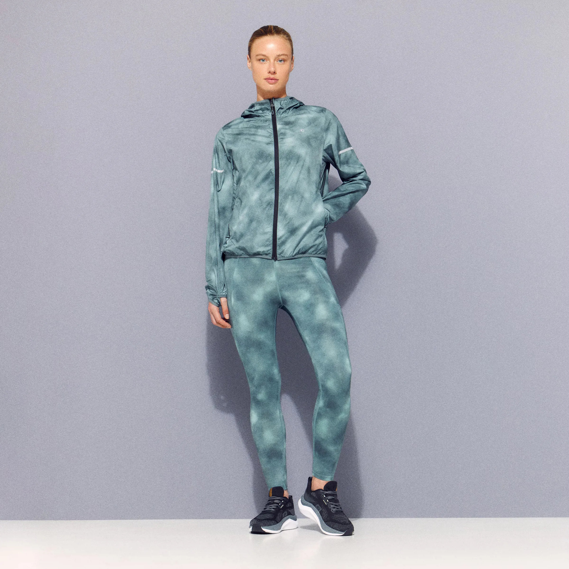 Женская беговая майка Boomerang, зеленый
Женская беговая майка Boomerang, зеленый