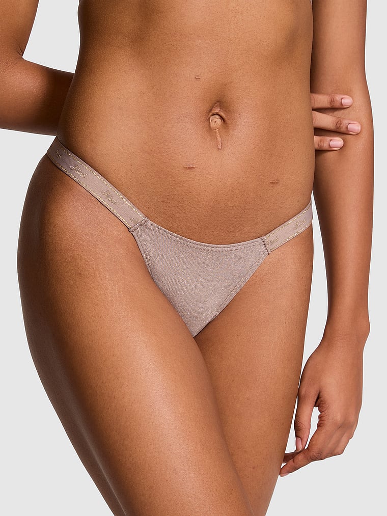 Трусики-Стринги из хлопка с блестками и логотипом Pink, sparkle knit iced coffee sparkle knit
Трусики-Стринги из хлопка с блестками и логотипом Pink, sparkle knit iced coffee sparkle knit