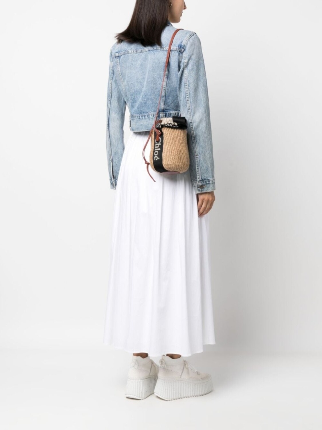 Маленькая сумка-ведро Woody Chloé, бежевый
Маленькая сумка-ведро Woody Chloé, бежевый