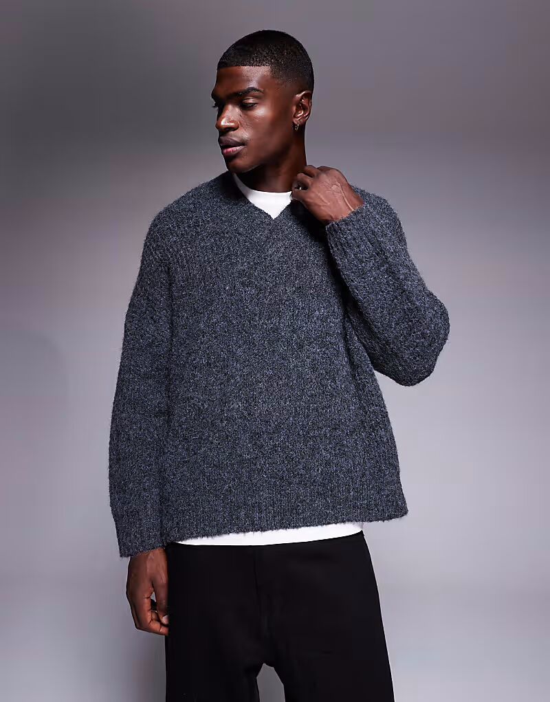 Супер свободный трикотажный джемпер с V-образным вырезом темно-серого цвета Asos Design
Супер свободный трикотажный джемпер с V-образным вырезом темно-серого цвета Asos Design