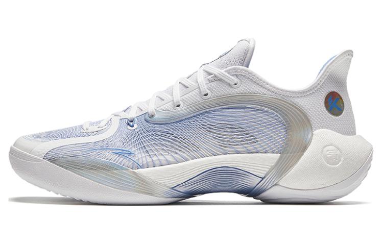 Anta Three Points Of Rain 2 Generations Мужские баскетбольные кроссовки с амортизацией и противоскользящей подошвой низкие белые синие, Pure White/Dissolved Aqua Blue
Anta Three Points Of Rain 2 Generations Мужские баскетбольные кроссовки с амортизацией и противоскользящей подошвой низкие белые синие, Pure White/Dissolved Aqua Blue