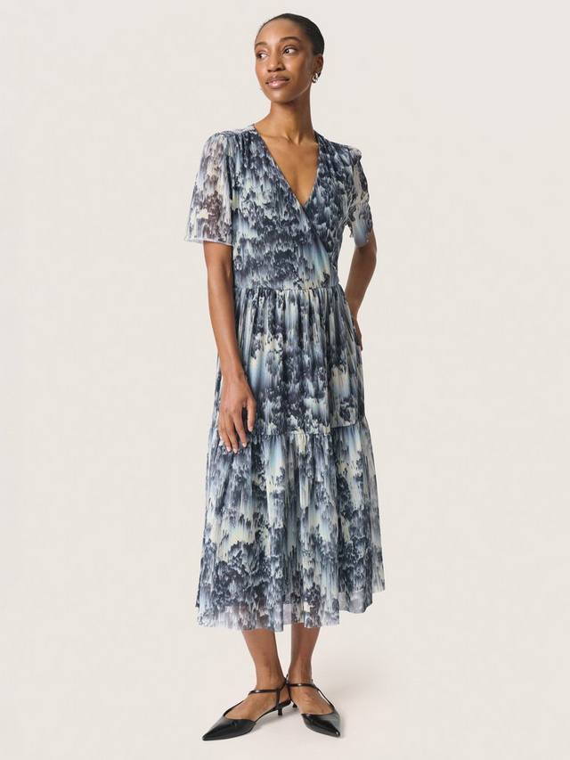 Абстрактное сетчатое платье aldora Soaked In Luxury, цвет Dark Navy/Multi
Абстрактное сетчатое платье aldora Soaked In Luxury, цвет Dark Navy/Multi