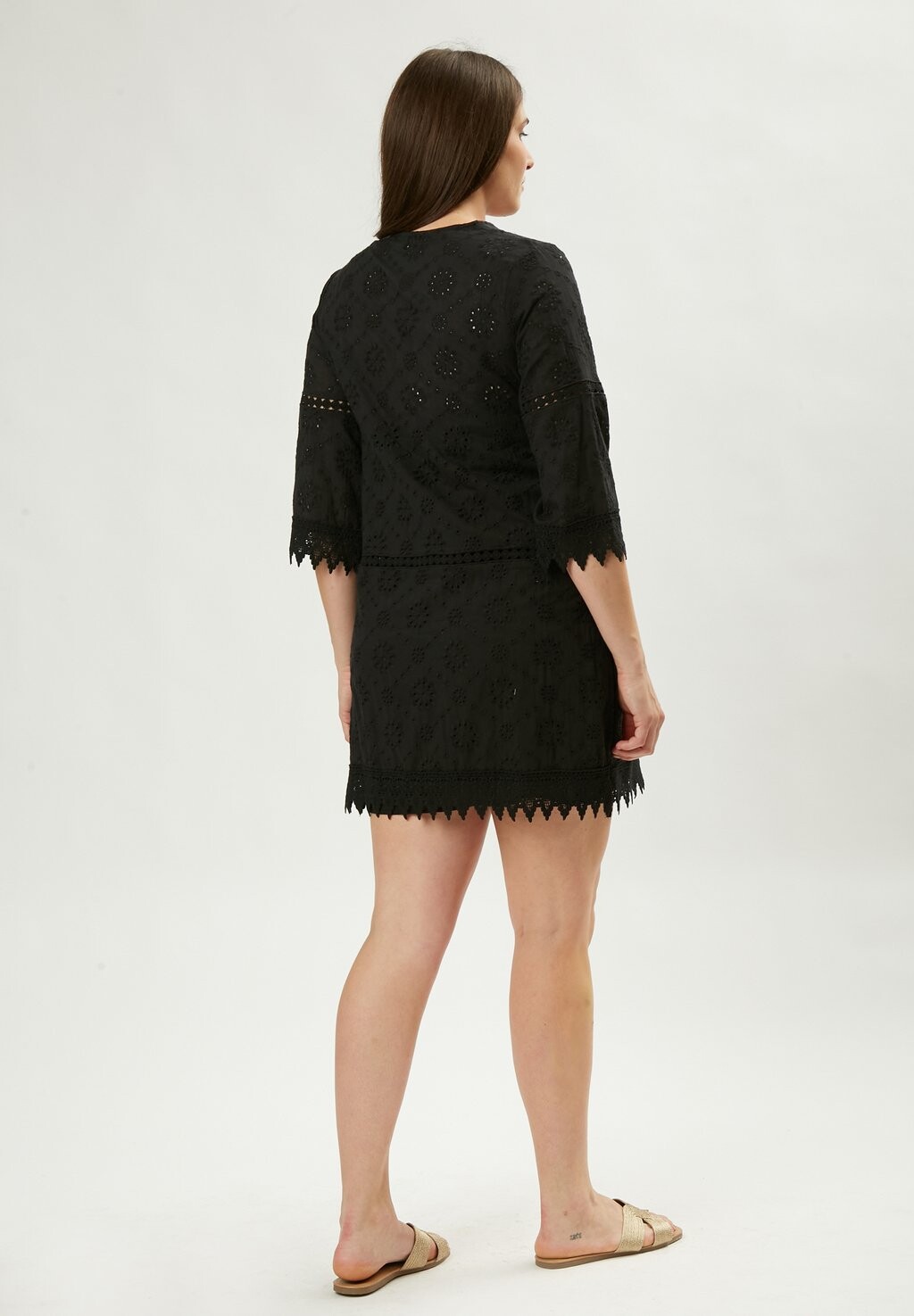 Дневное платье POSITANO Maison Form'elle, черный
Дневное платье POSITANO Maison Form'elle, черный