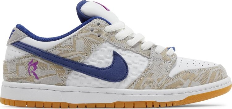 Кроссовки Rayssa Leal x Dunk Low SB, белый
Кроссовки Rayssa Leal x Dunk Low SB, белый