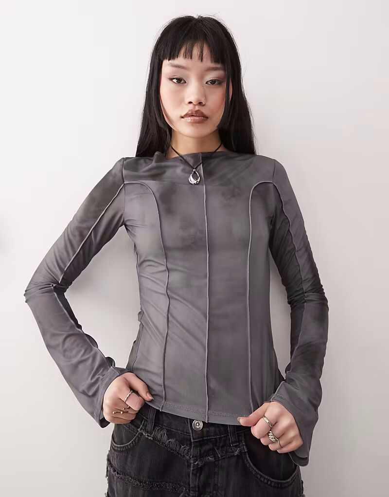 Сетчатый топ с длинными рукавами и принтом «размытость» в будние дни серого цвета
Сетчатый топ с длинными рукавами и принтом «размытость» в будние дни серого цвета