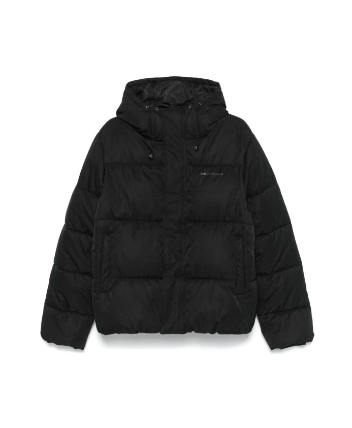 Стеганая куртка с монограммой и капюшоном. Daily Paper, черный
Стеганая куртка с монограммой и капюшоном. Daily Paper, черный