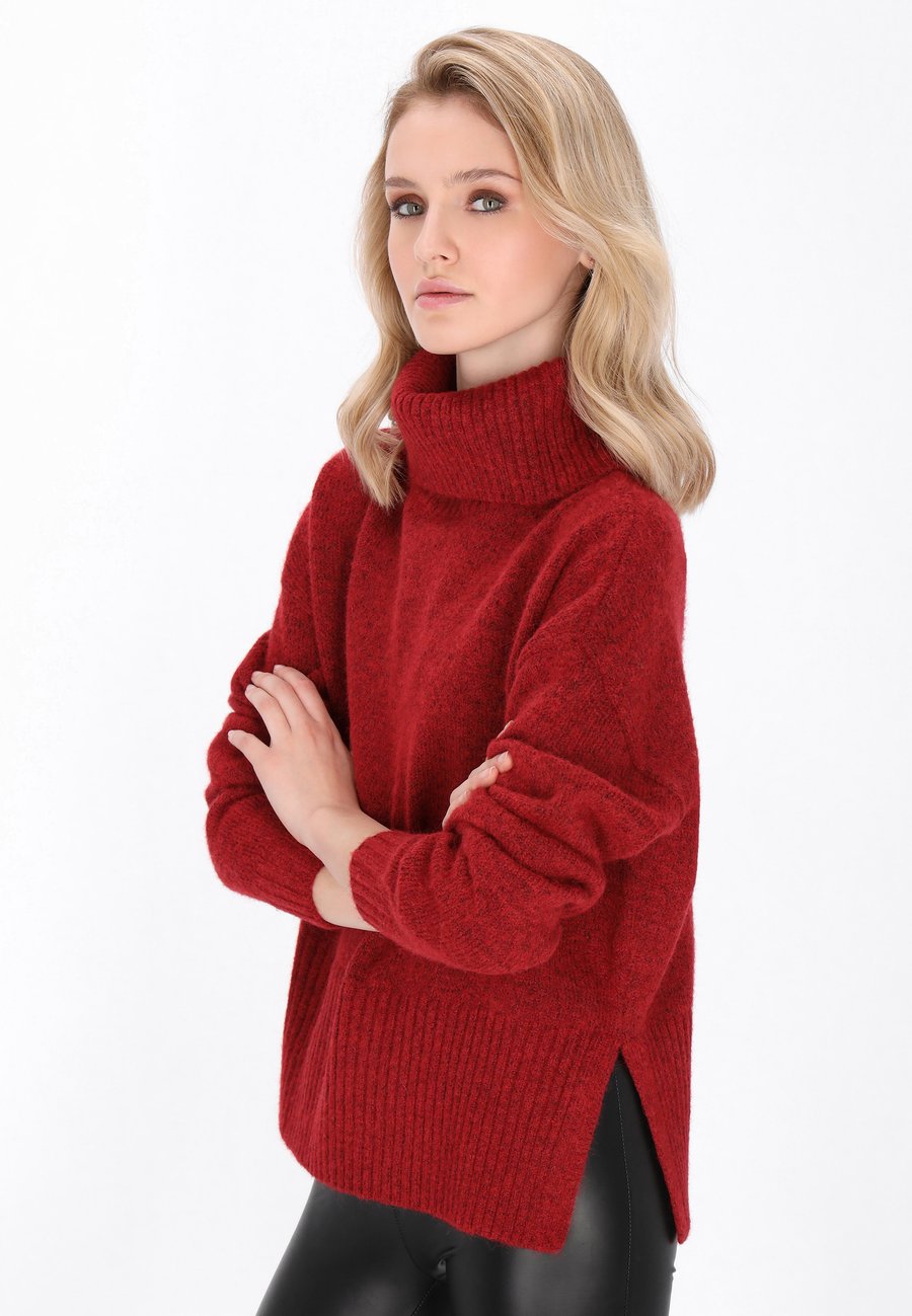 Джемпер myMo ROCKS Jumper, Dark Red
Джемпер myMo ROCKS Jumper, Dark Red