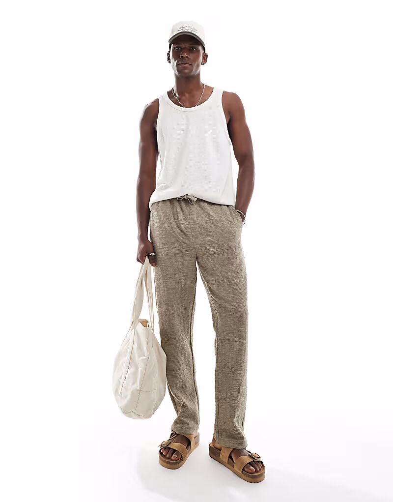 Фактурные брюки ONLY & SONS коричневого цвета 
Фактурные брюки ONLY & SONS коричневого цвета