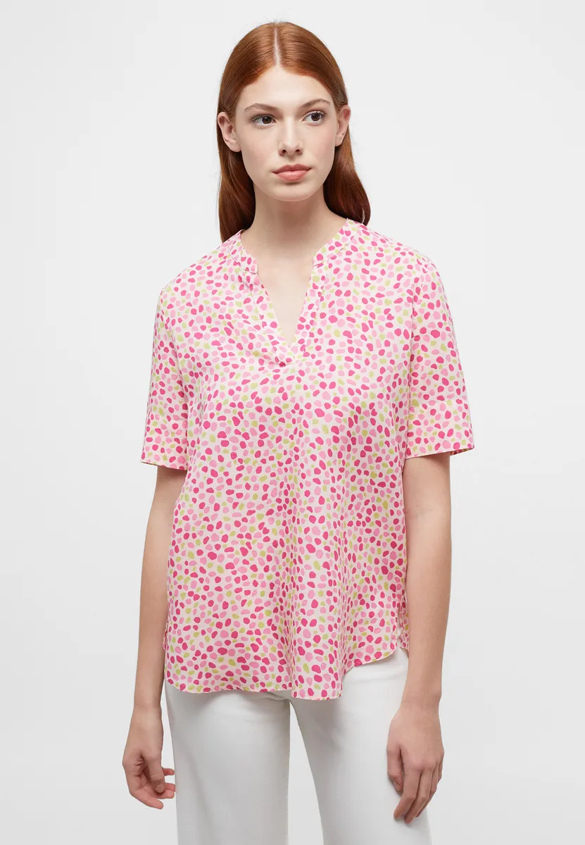 Длинная блузка Eterna "СВОБОДНЫЙ ФИТ", цвет Magnolia
Длинная блузка Eterna "СВОБОДНЫЙ ФИТ", цвет Magnolia