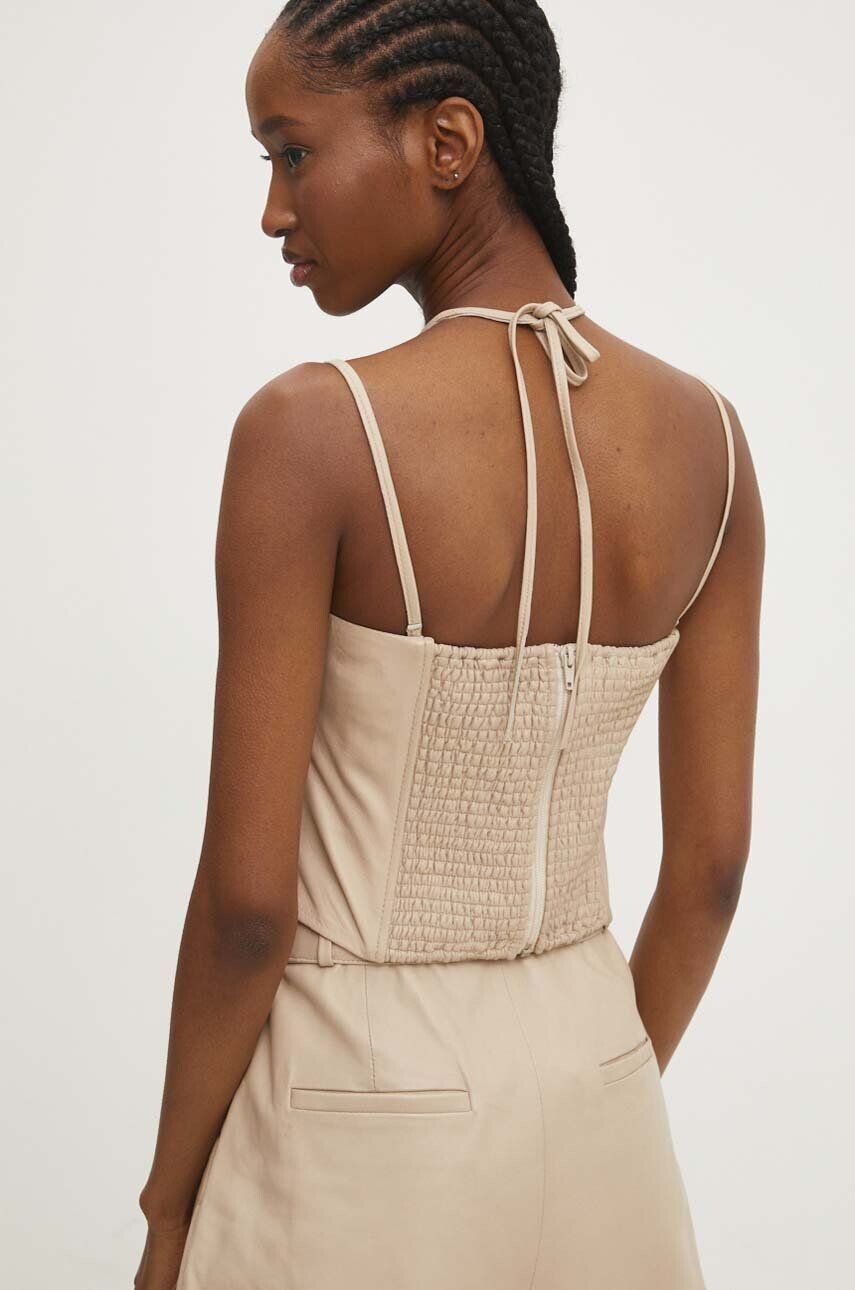 Кожаный топ Answear Lab, бежевый
Кожаный топ Answear Lab, бежевый