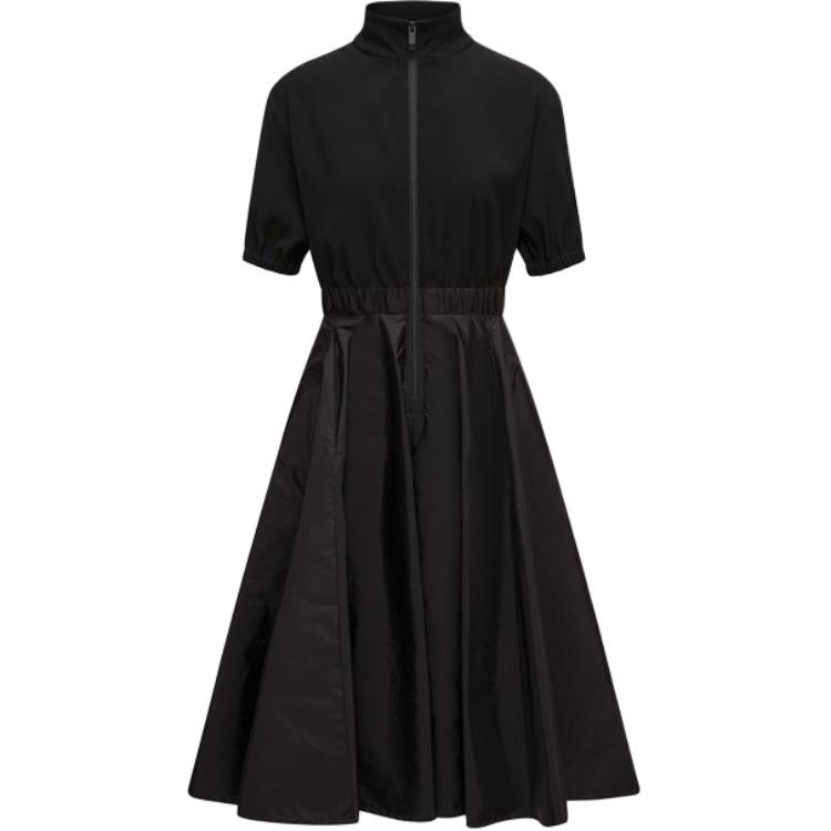 Застегивающееся на молнию плиссированное миди-платье Moncler, черный
Застегивающееся на молнию плиссированное миди-платье Moncler, черный