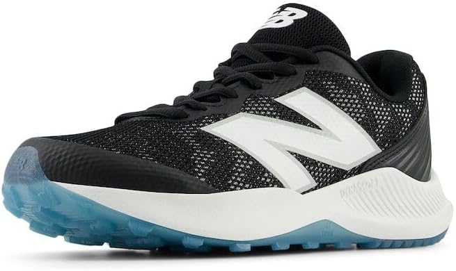 Детские кроссовки New Balance FuelCell V7 Youth Turf-Trainer унисекс, белый/черный
Детские кроссовки New Balance FuelCell V7 Youth Turf-Trainer унисекс, белый/черный