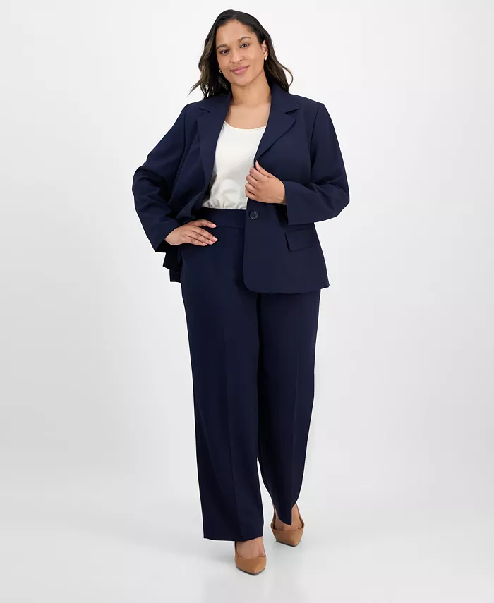 Плюс сайз костюм с двумя пуговицами и широкими брюками Le Suit, синий
Плюс сайз костюм с двумя пуговицами и широкими брюками Le Suit, синий