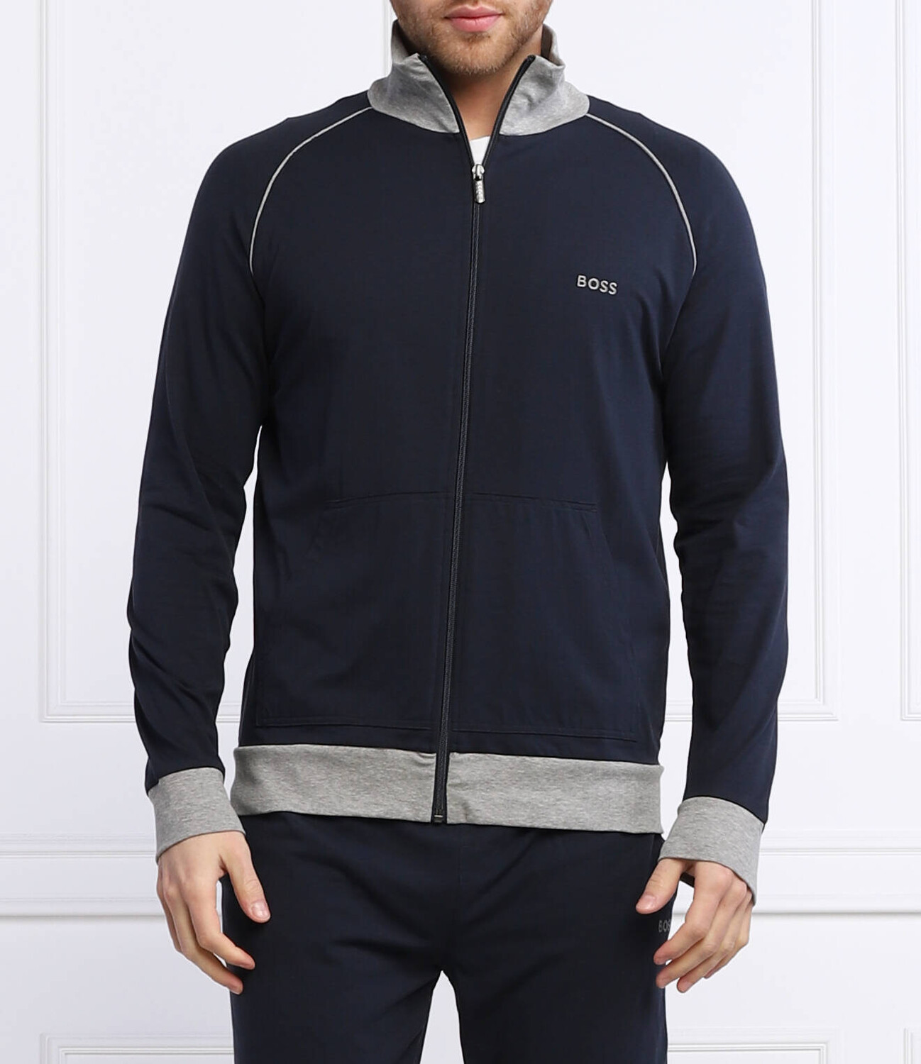 Толстовка BOSS BLACK Regular Fit, темно-синий
Толстовка BOSS BLACK Regular Fit, темно-синий