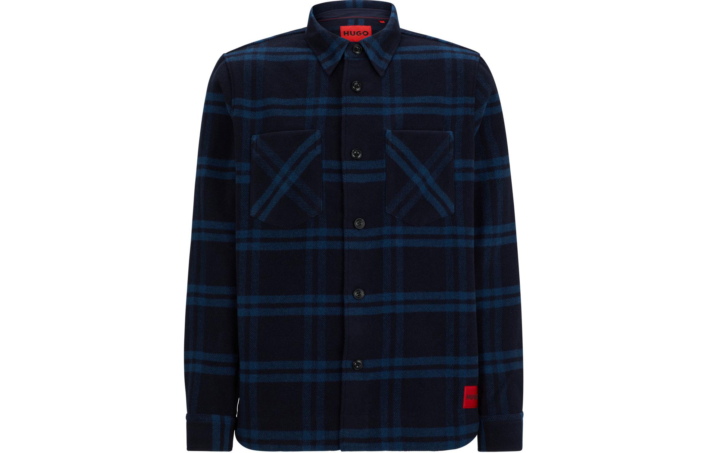 Футболка мужская синяя HUGO BOSS в клетку из мягкой ткани свободного кроя
Футболка мужская синяя HUGO BOSS в клетку из мягкой ткани свободного кроя