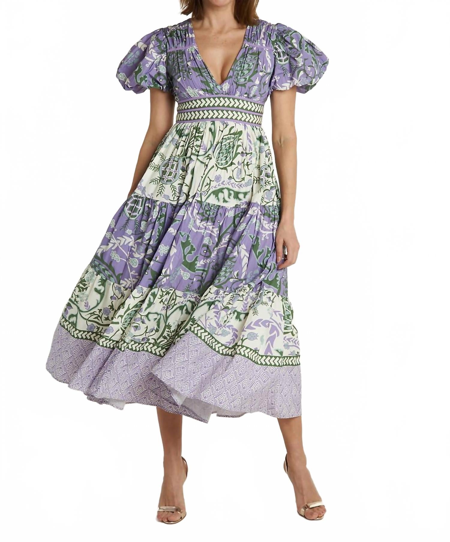 CK BRADLEY Платье цвета вереска в кремово-лавандовых тонах
CK BRADLEY Платье цвета вереска в кремово-лавандовых тонах