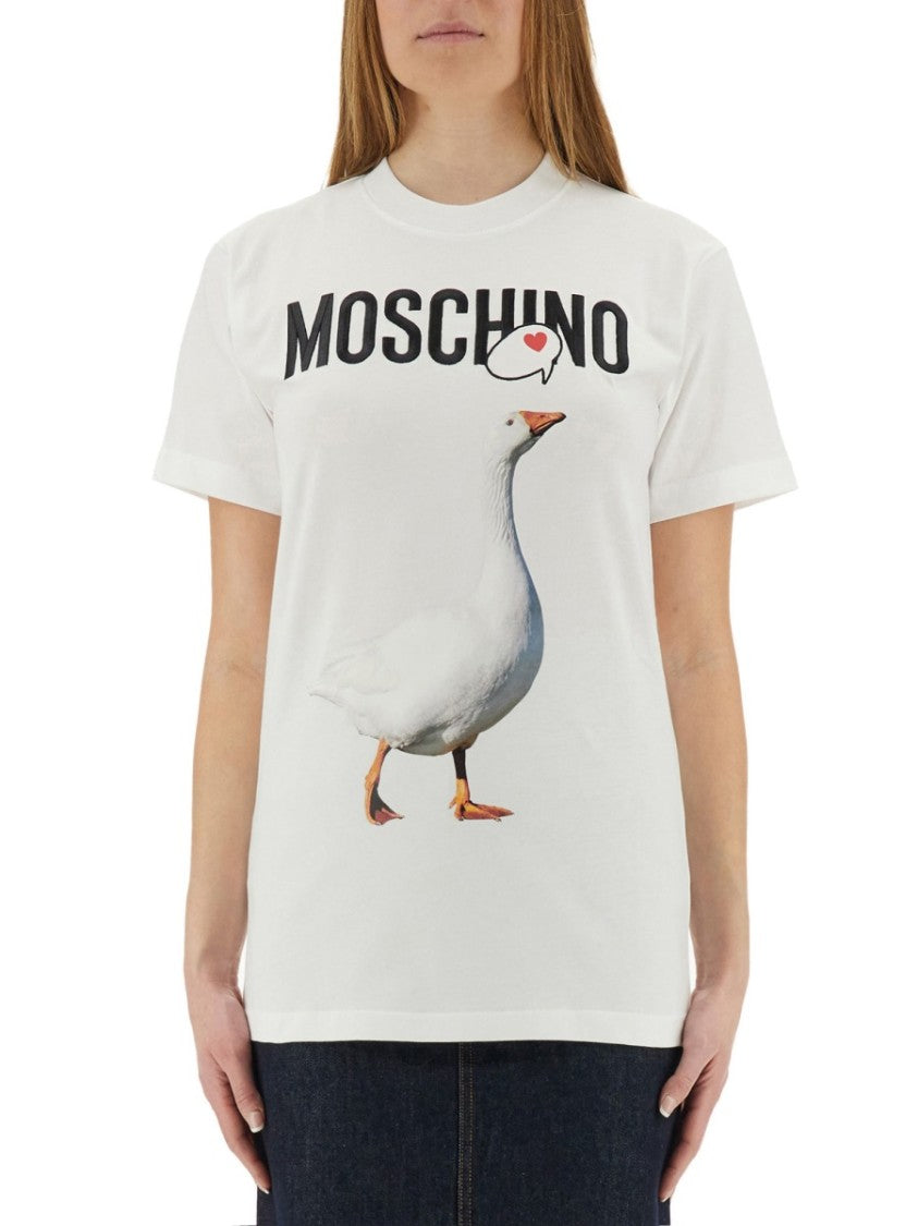 Футболка с принтом "Гусь" Moschino, белый
Футболка с принтом "Гусь" Moschino, белый