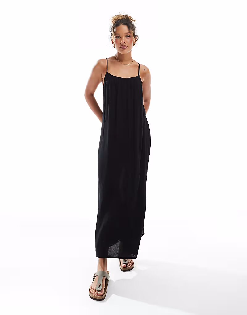 ONLY фактурное платье макси на бретелях черного цвета
ONLY фактурное платье макси на бретелях черного цвета