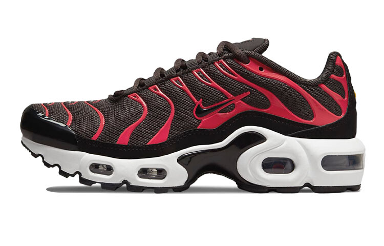 Кроссовки Nike Air Max Plus Bred 2021 GS
Кроссовки Nike Air Max Plus Bred 2021 GS