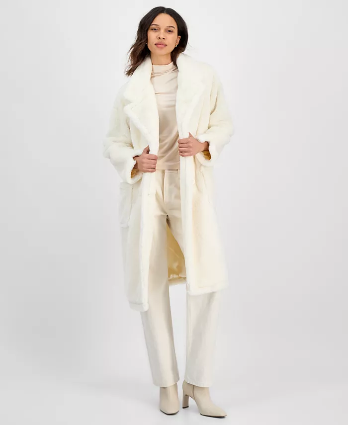 Двубортное пальто из искусственного меха для подростков Jou Jou, белый
Двубортное пальто из искусственного меха для подростков Jou Jou, белый