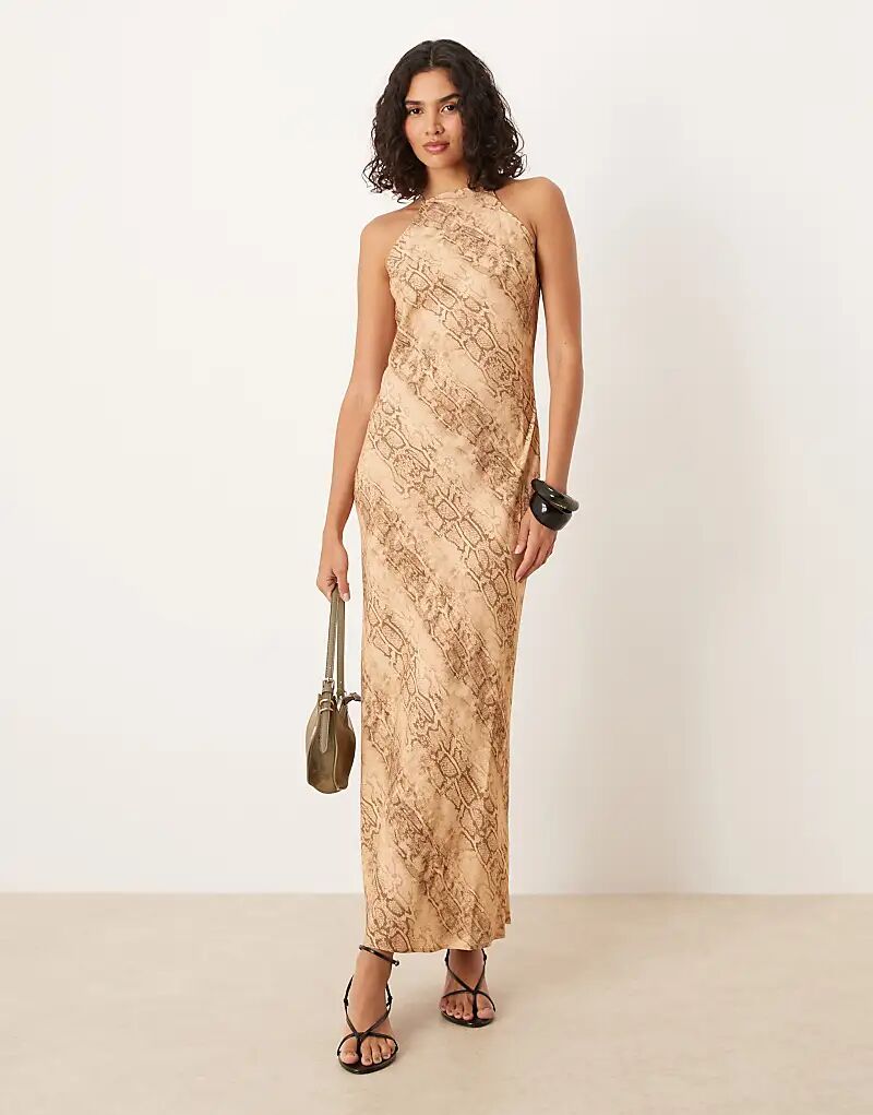 Платье-борцовка макси ASOS DESIGN со змеиным принтом
Платье-борцовка макси ASOS DESIGN со змеиным принтом