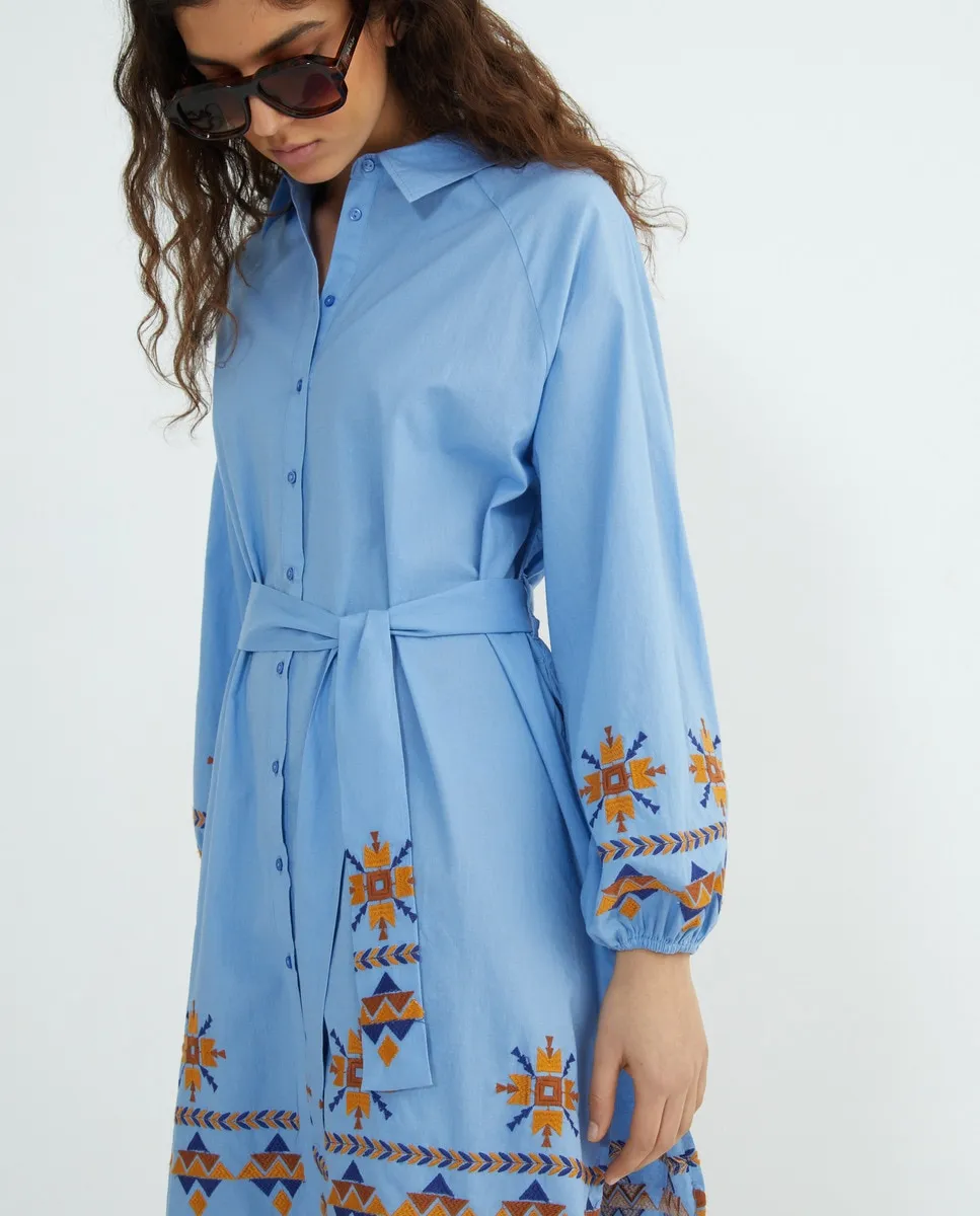 Вышитая кофточка Tintoretto, синий
Вышитая кофточка Tintoretto, синий