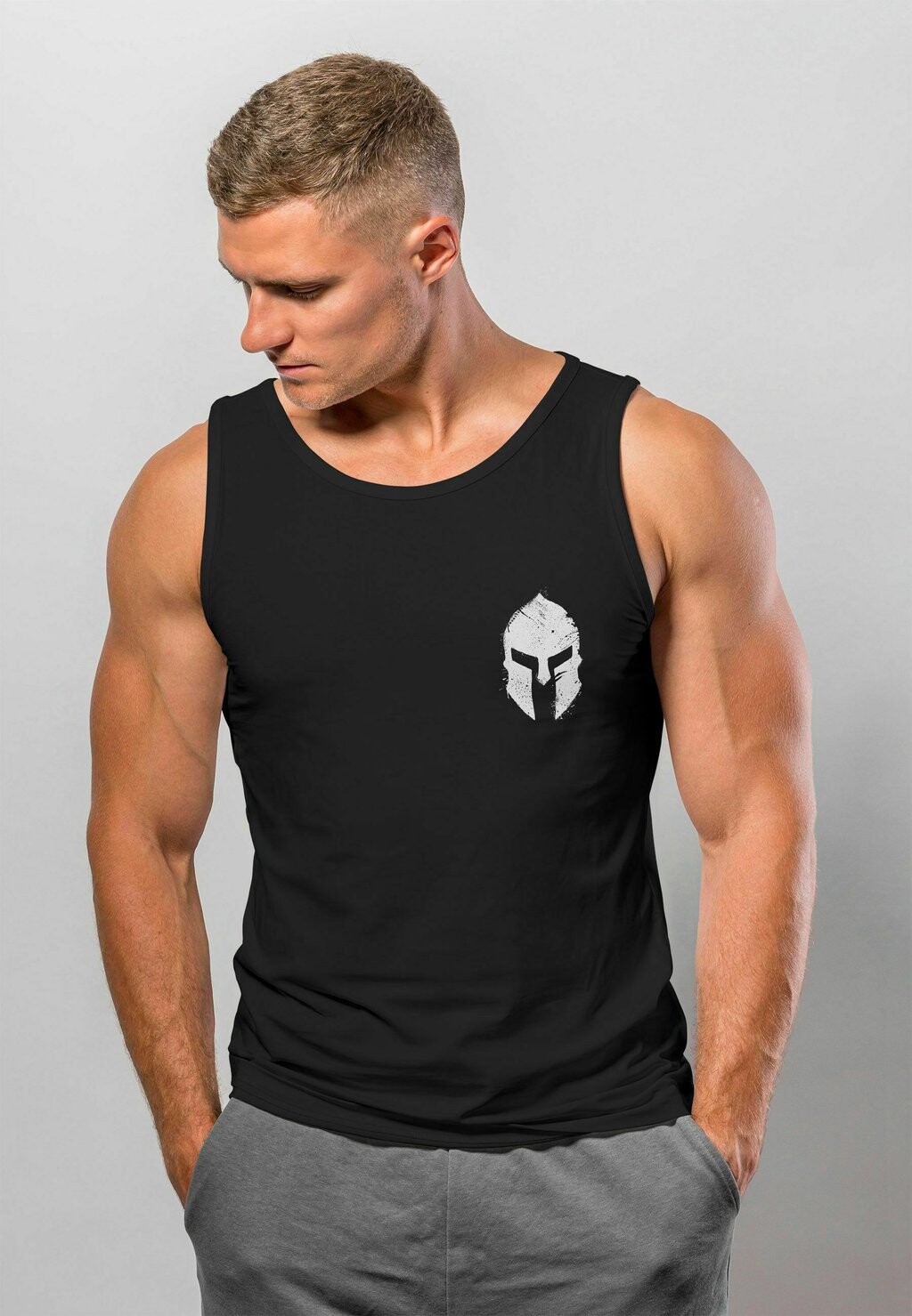 Топ LOGO SPARTANER GLADIATOR KRIEGER FASHION GYM STREETSTYLE MUSKEL Neverless, цвет schwarz -weiss
Топ LOGO SPARTANER GLADIATOR KRIEGER FASHION GYM STREETSTYLE MUSKEL Neverless, цвет schwarz -weiss
