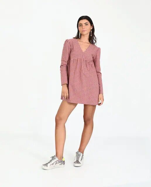 Короткое расклешенное платье с длинными рукавами The-Are, розовый
Короткое расклешенное платье с длинными рукавами The-Are, розовый