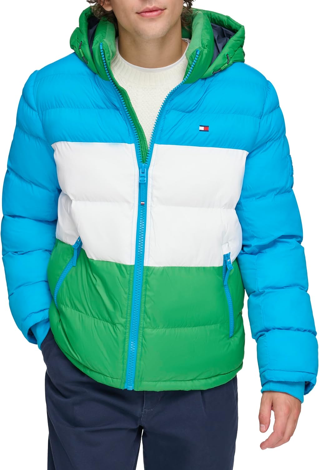 Мужская стеганая куртка с капюшоном Tommy Hilfiger (стандартная и для больших и высоких), Green/Blue
Мужская стеганая куртка с капюшоном Tommy Hilfiger (стандартная и для больших и высоких), Green/Blue