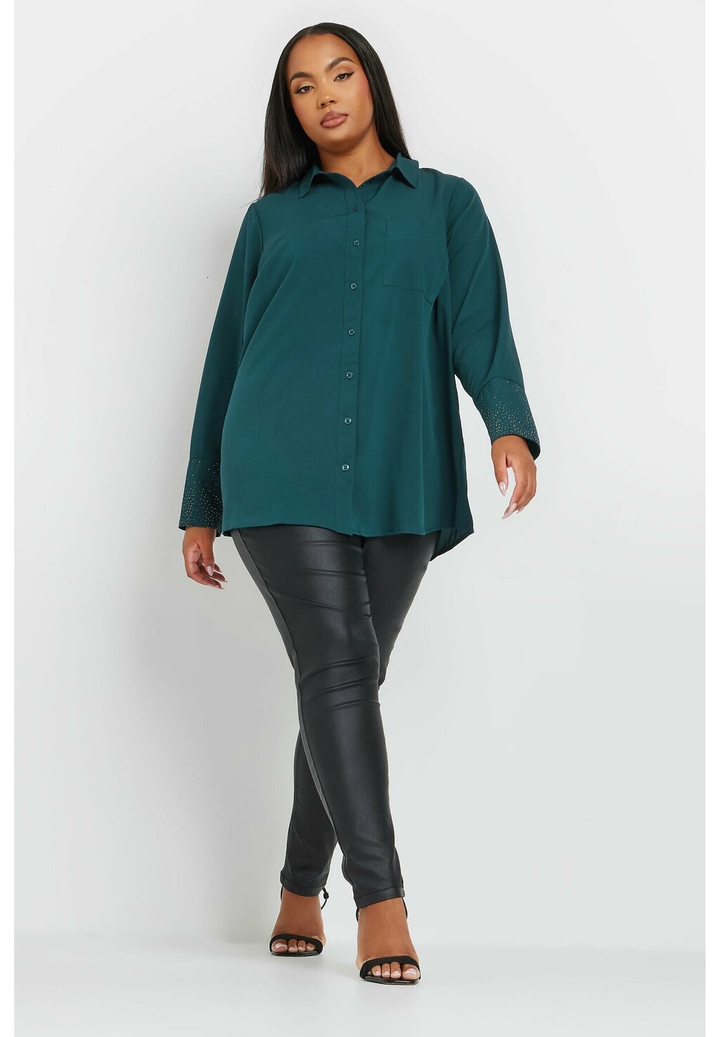 Блузка на пуговицах DIAMANTE Yours Clothing, бирюзовый
Блузка на пуговицах DIAMANTE Yours Clothing, бирюзовый