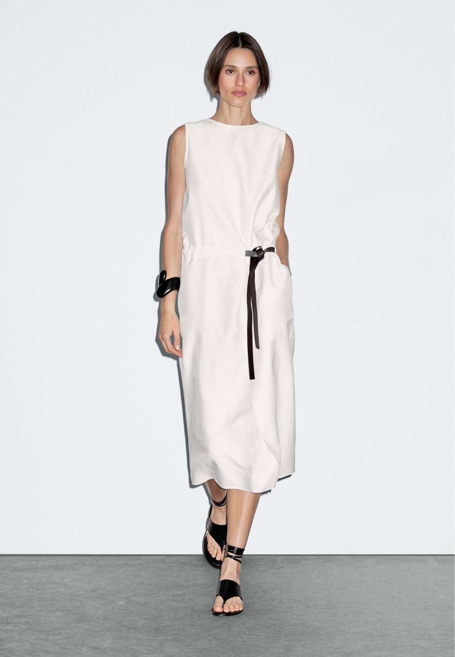 Платье Massimo Dutti MIDI WITH BELT DETAIL, White
Платье Massimo Dutti MIDI WITH BELT DETAIL, White