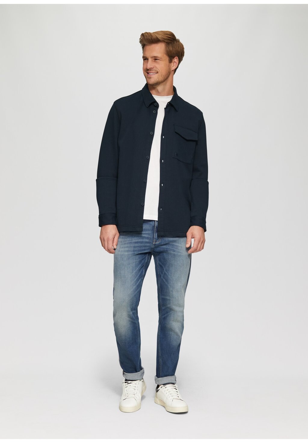 Рубашка LÄSSIGES s.Oliver, темно-синий
Рубашка LÄSSIGES s.Oliver, темно-синий