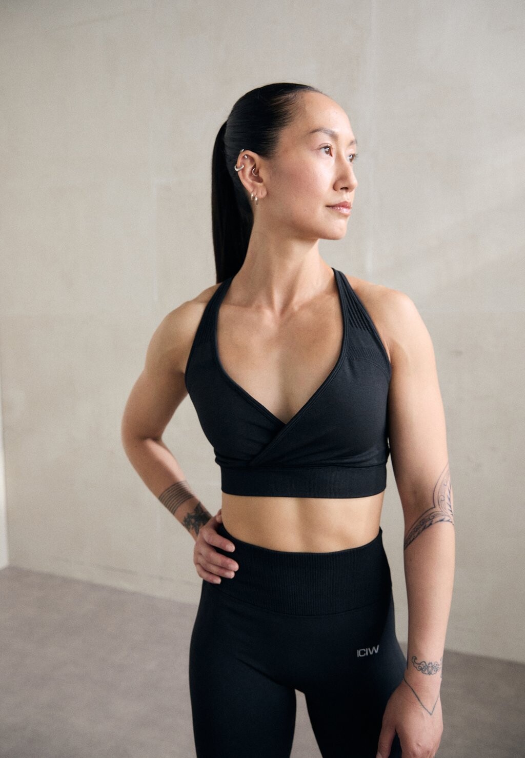 Спортивный бюстгальтер средней поддержки SOFT SEAMLESS ADJUSTABLE BRA ICANIWILL, черный
Спортивный бюстгальтер средней поддержки SOFT SEAMLESS ADJUSTABLE BRA ICANIWILL, черный