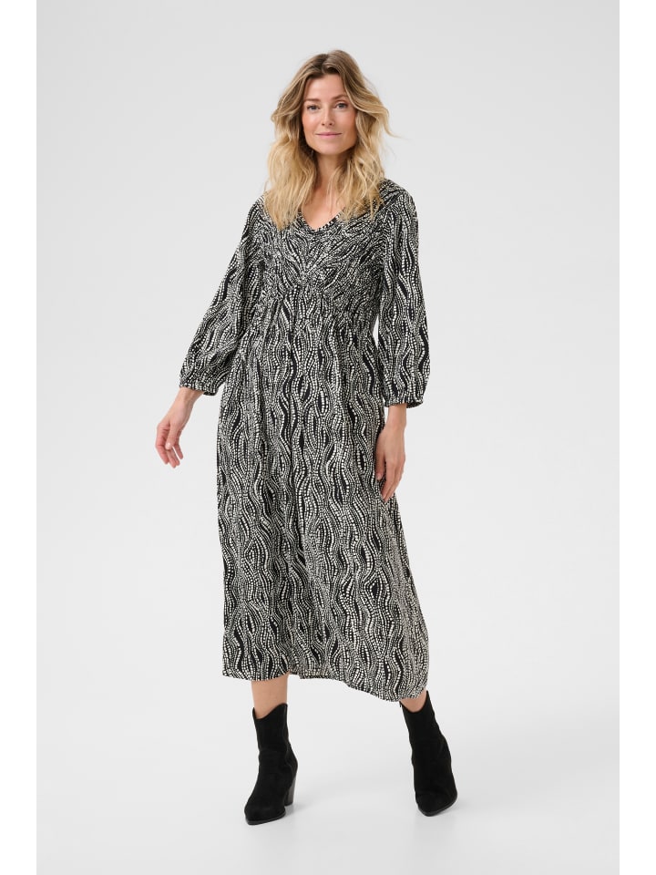 Платье до колена Cream
Платье до колена Cream