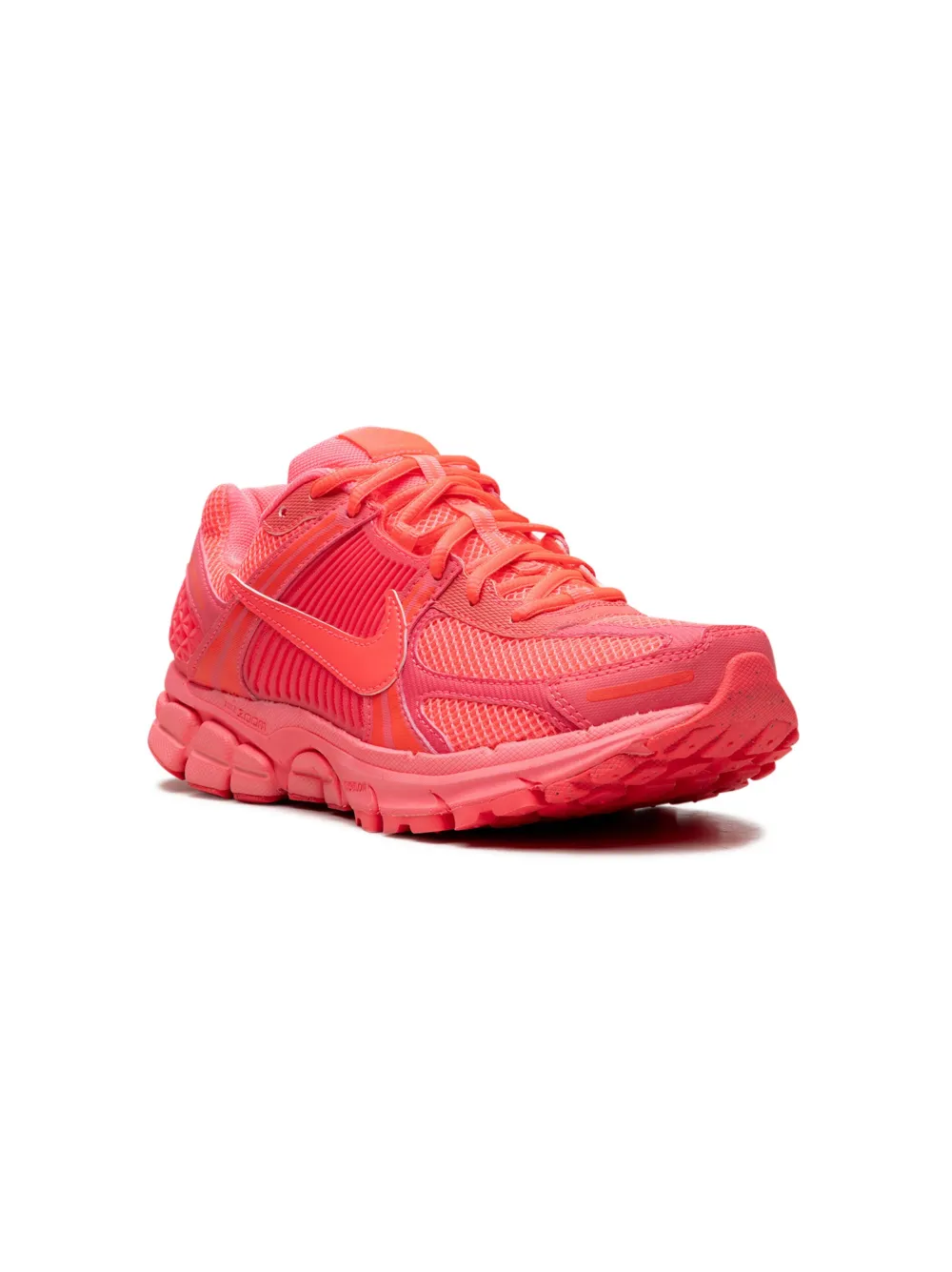 Кроссовки Zoom Vomero 5 Hot Punch Nike Kids, розовый
Кроссовки Zoom Vomero 5 Hot Punch Nike Kids, розовый