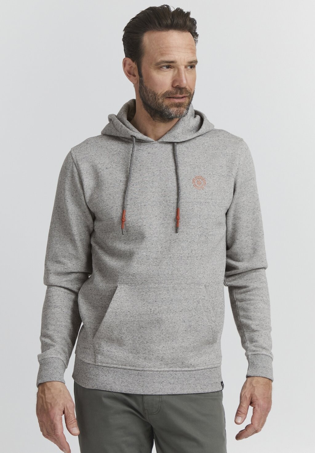 Толстовка THEO FQ1924, цвет cloud dancer
Толстовка THEO FQ1924, цвет cloud dancer