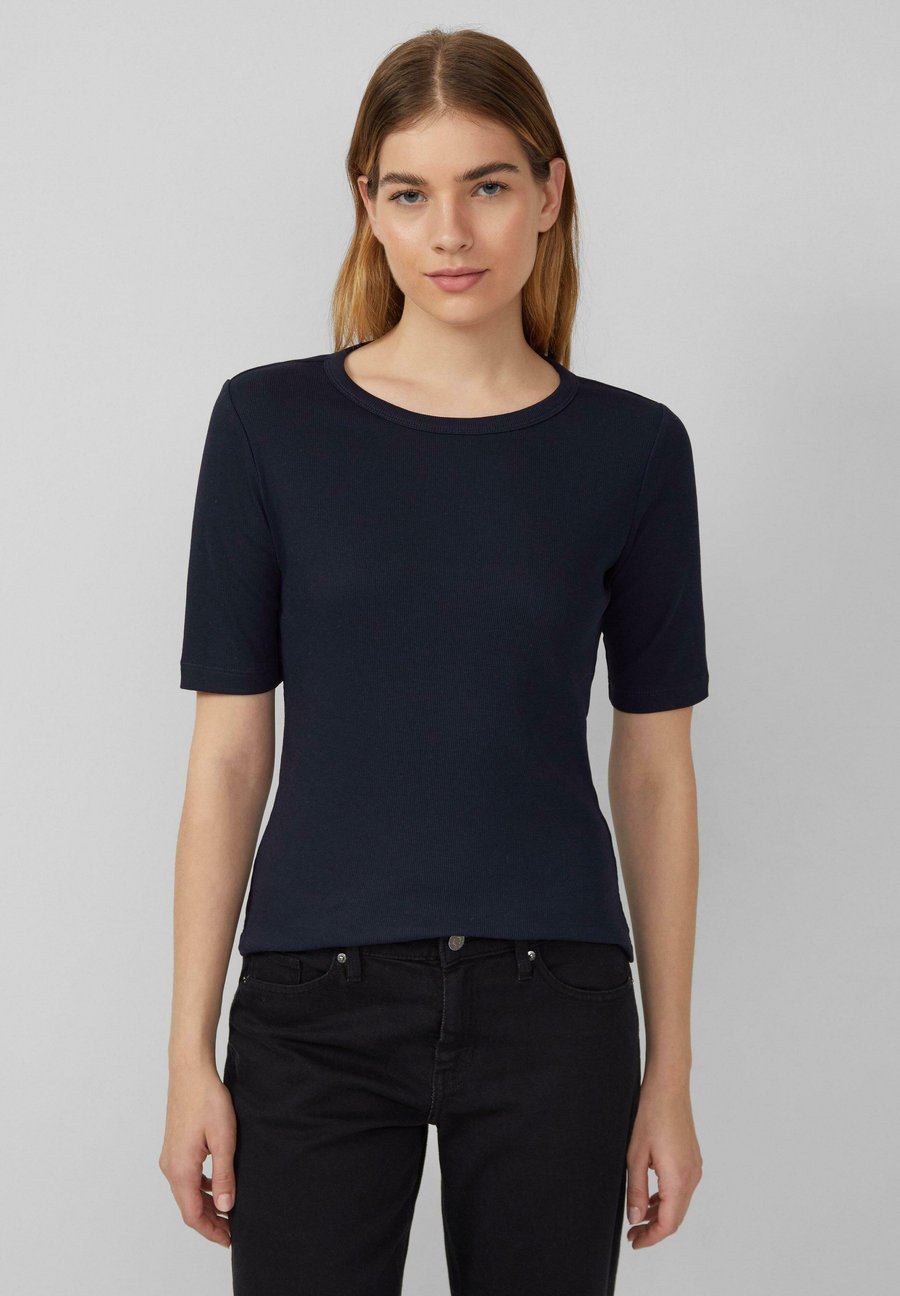 Футболка s.Oliver Basic T-shirt, Navy/Blue, Синий, Футболка s.Oliver Basic T-shirt, Navy/Blue
Футболка s.Oliver Basic T-shirt, Navy/Blue, Синий, Футболка s.Oliver Basic T-shirt, Navy/Blue