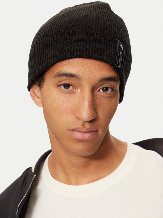 Зимняя шапка adidas Essentials Beanie IT4644, черный
Зимняя шапка adidas Essentials Beanie IT4644, черный