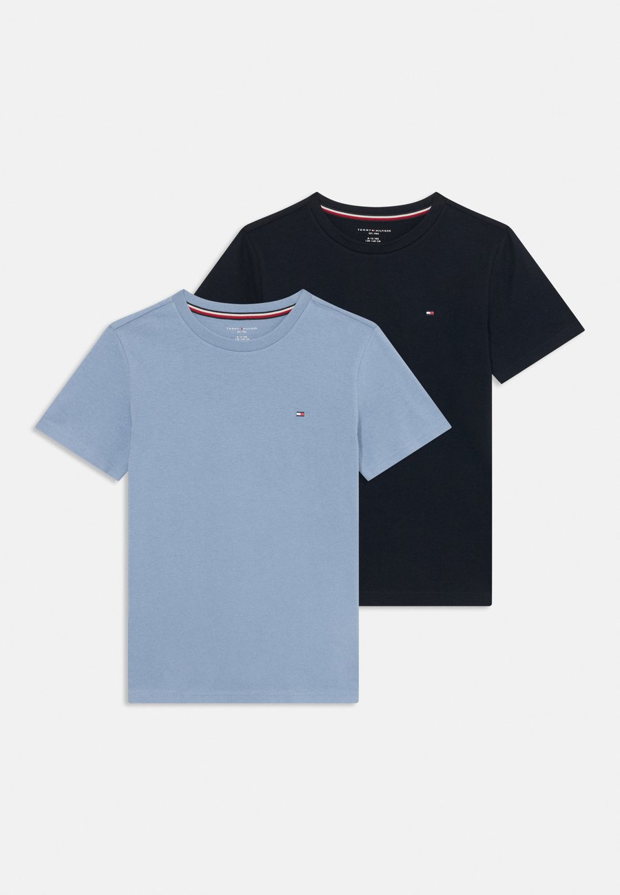 Футболка Tommy Hilfiger TEE UNISEX 2 PACK, Brisk Blue/Desert Sky/Blue, Коричневый, Футболка Tommy Hilfiger TEE UNISEX 2 PACK, Brisk Blue/Desert Sky/Blue
Футболка Tommy Hilfiger TEE UNISEX 2 PACK, Brisk Blue/Desert Sky/Blue, Коричневый, Футболка Tommy Hilfiger TEE UNISEX 2 PACK, Brisk Blue/Desert Sky/Blue